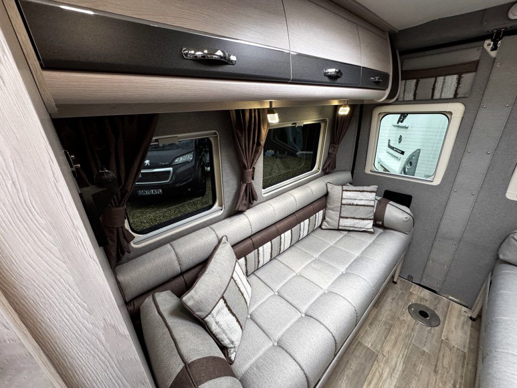 Auto-Sleepers Warwick XL