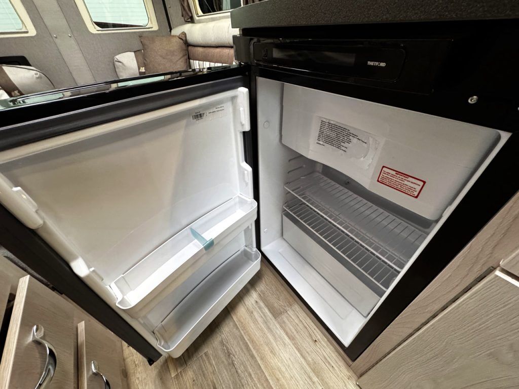 Auto-Sleepers Warwick XL