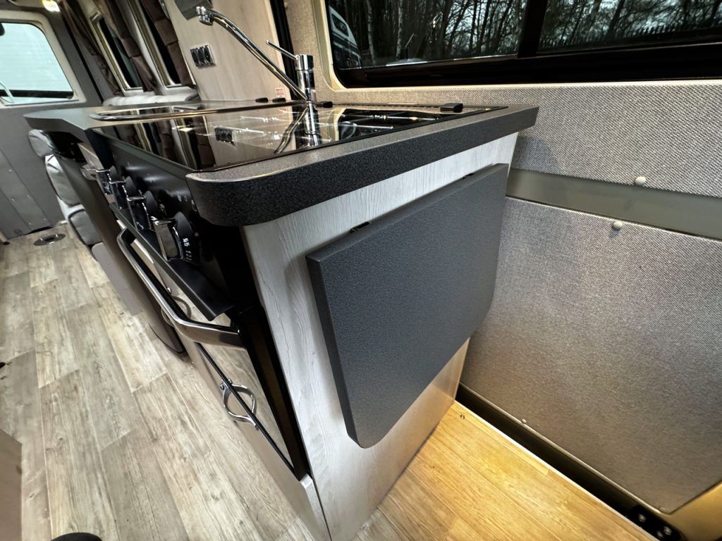 Auto-Sleepers Warwick XL