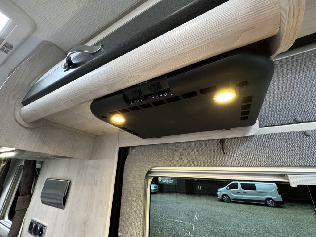 Auto-Sleepers Warwick XL