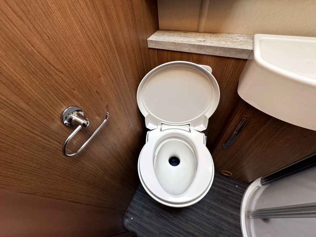 Auto-Trail Tracker EKS