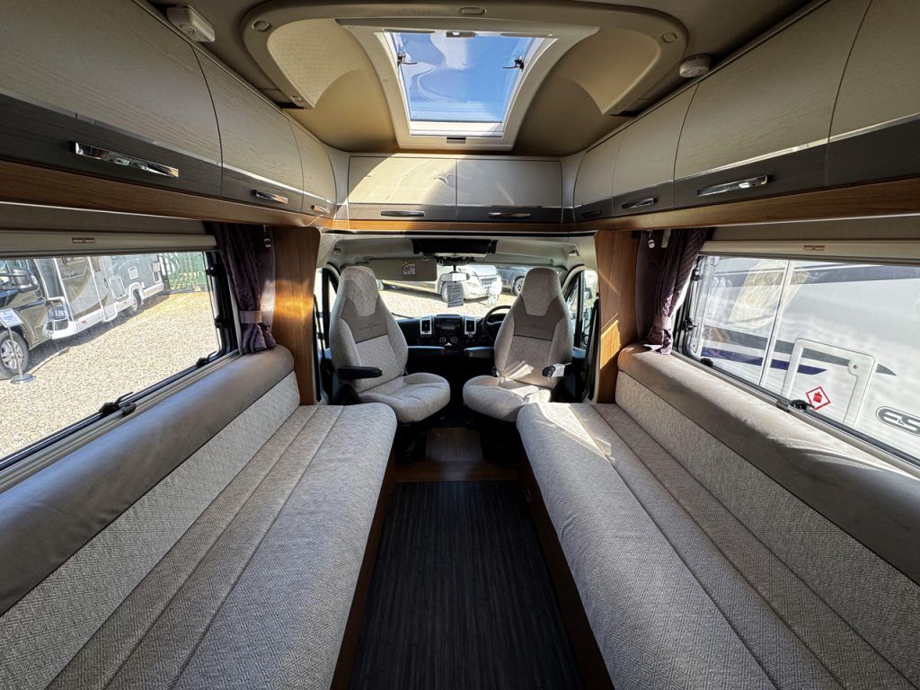 Auto-Trail Tracker EKS