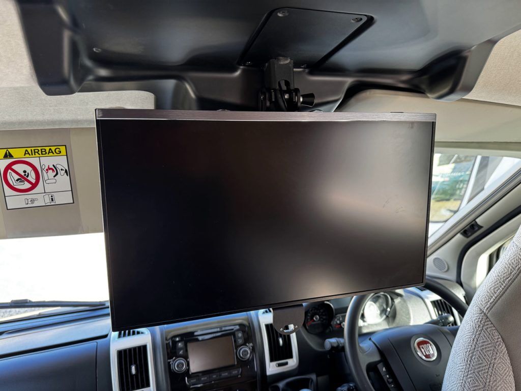 Auto-Trail Tracker EKS