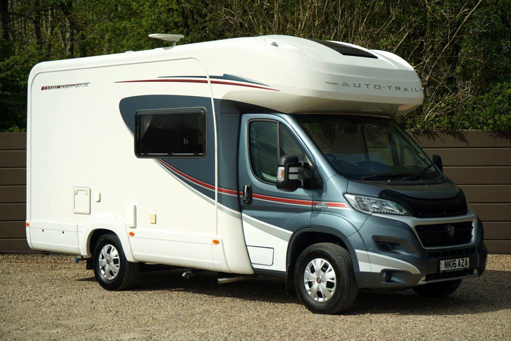 Auto-Trail Tracker EKS