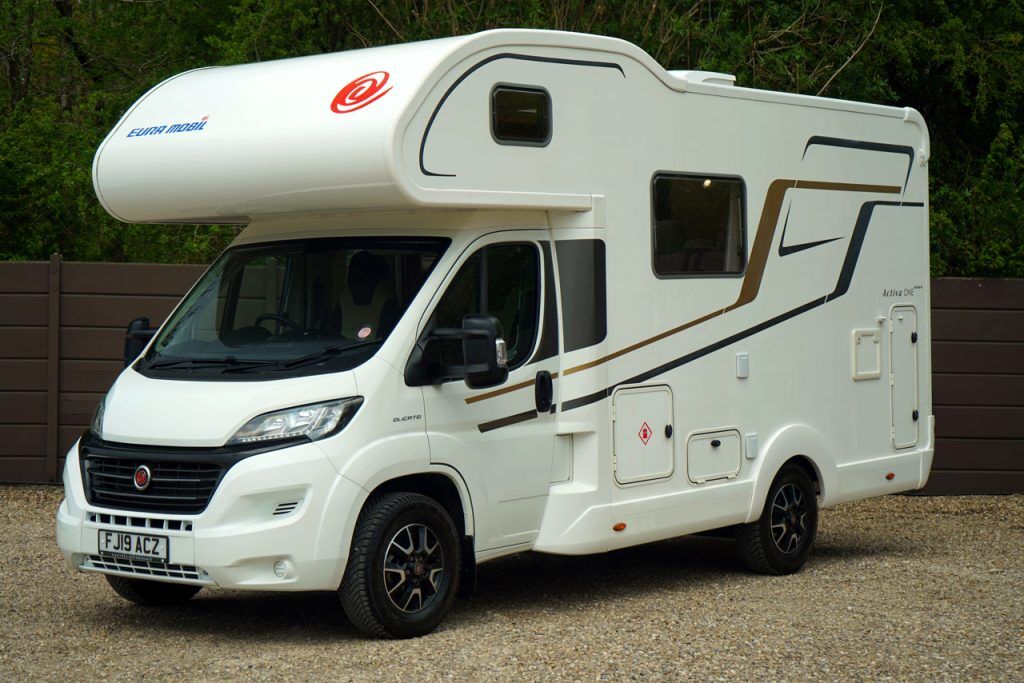 Eura Mobil Activa One 650VB