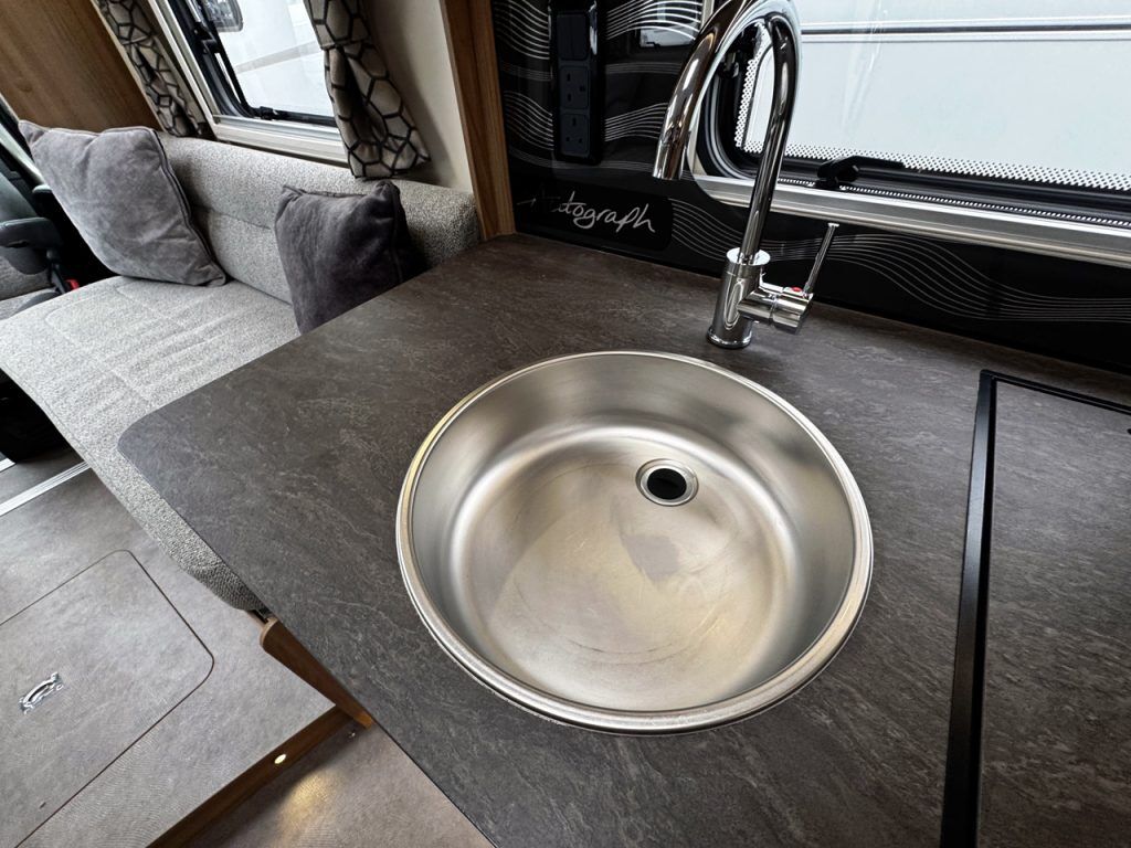 Bailey Autograph 79-2F