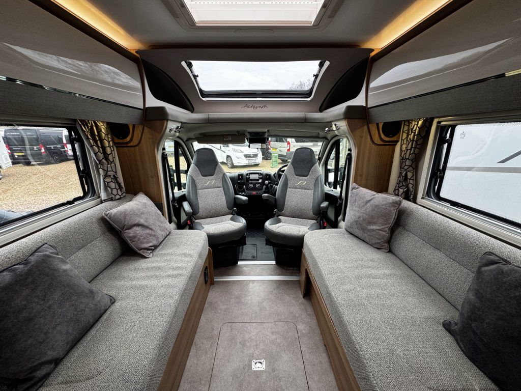 Bailey Autograph 79-2F