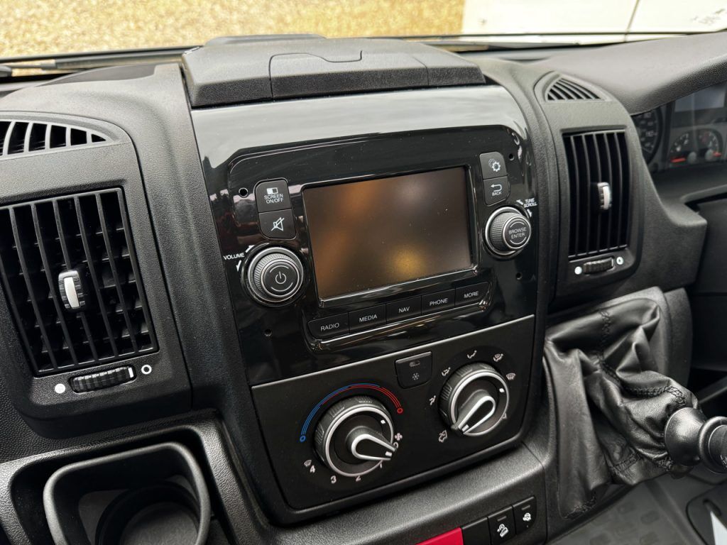 Bailey Autograph 79-2F