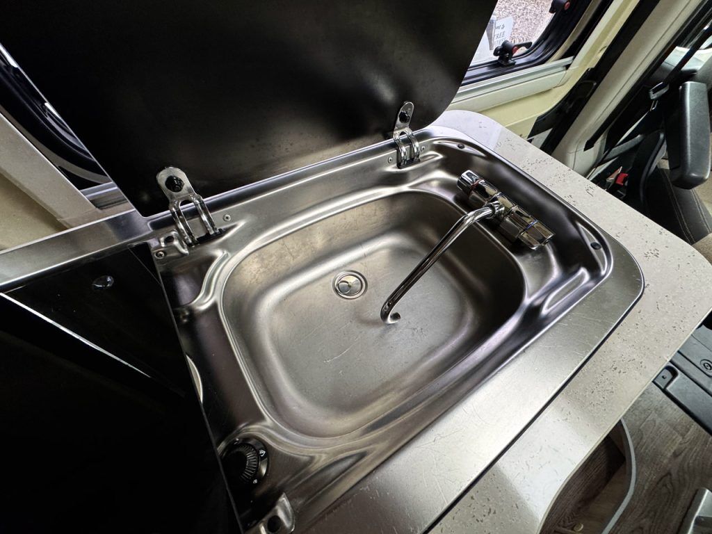 Auto-Trail Tribute T-670