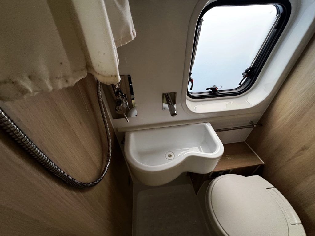 Auto-Trail Tribute T-670