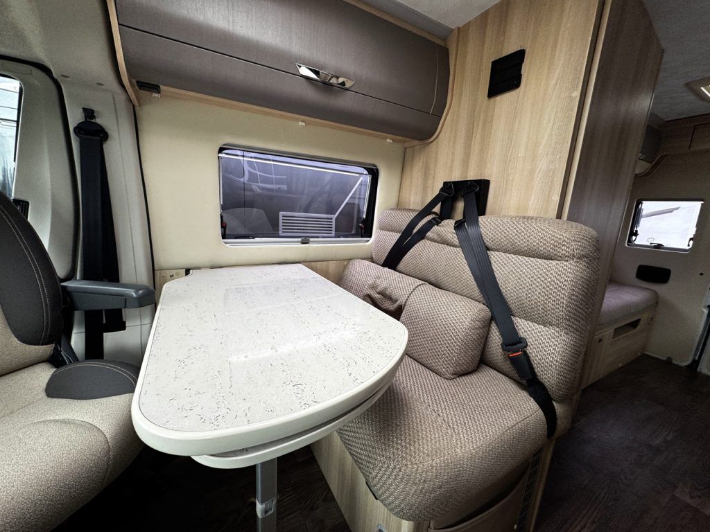 Auto-Trail Tribute T-670