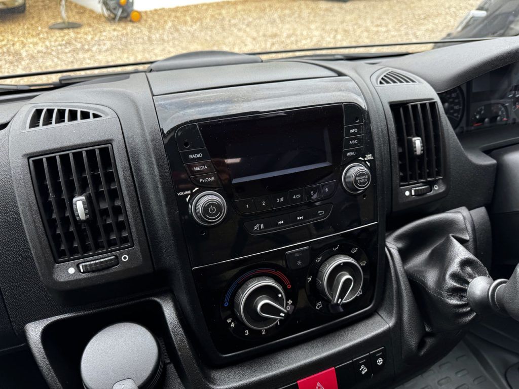 Auto-Trail Tribute T-670