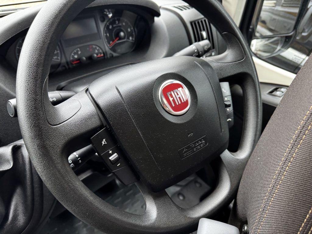 Auto-Trail Tribute T-670