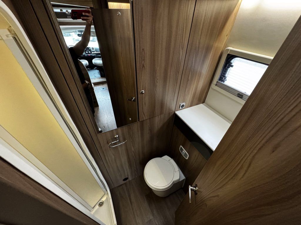 Swift Escape Distinction 614