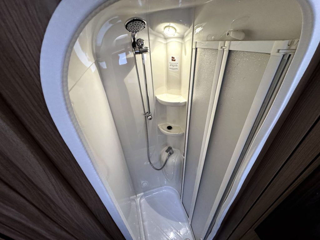 Swift Escape Distinction 614