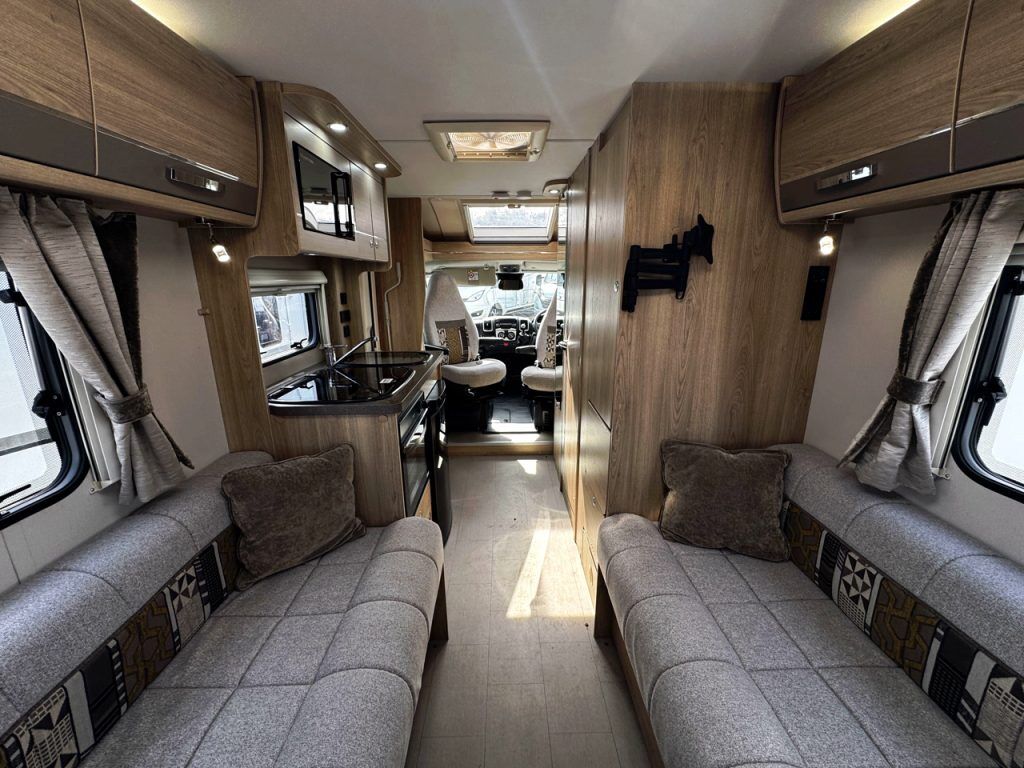 Elddis Evolution 120