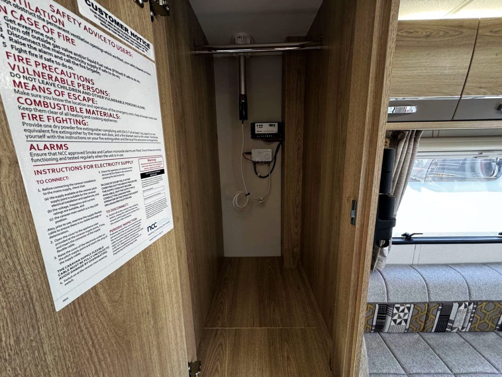 Elddis Evolution 120
