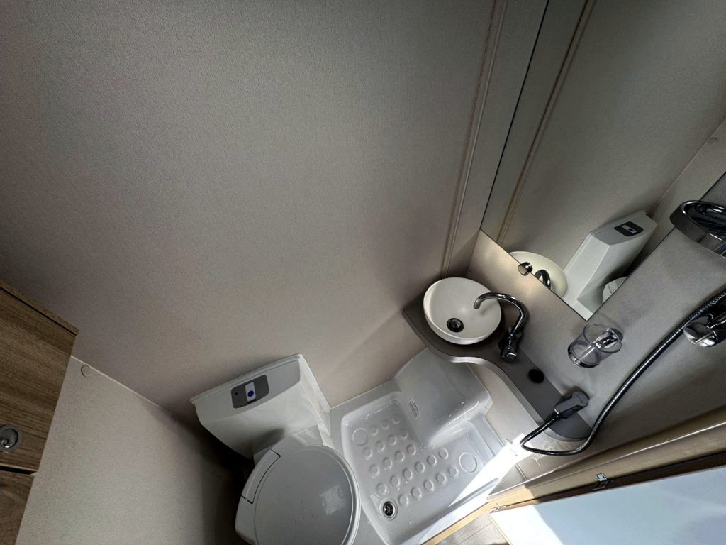 Elddis Evolution 120