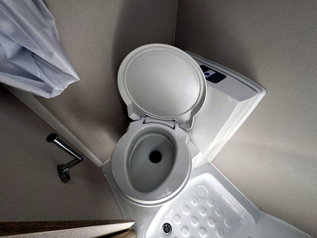 Elddis Evolution 120