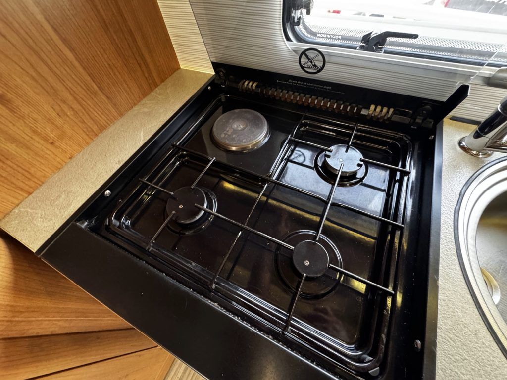 Auto-Trail Tracker EKS