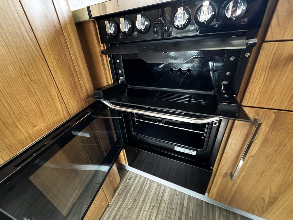 Auto-Trail Tracker EKS