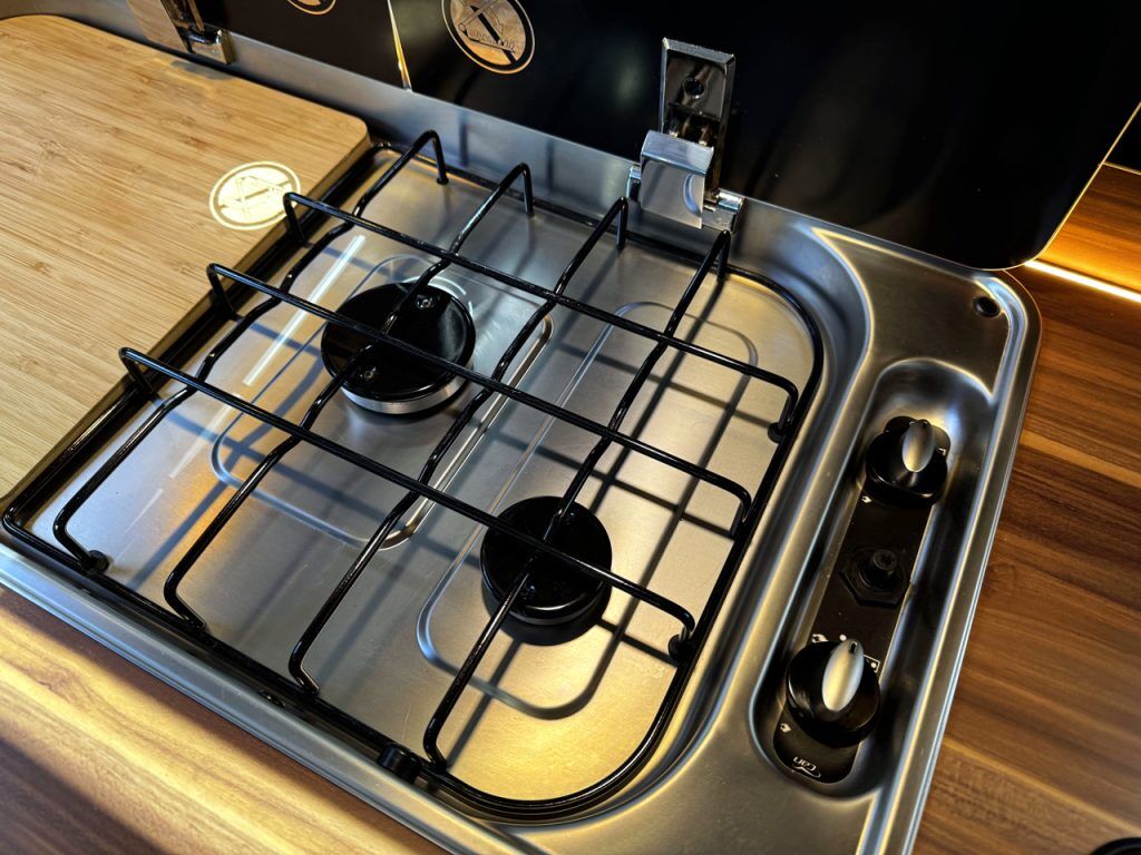 Volkswagen T6.1 Highline LWB Camperking