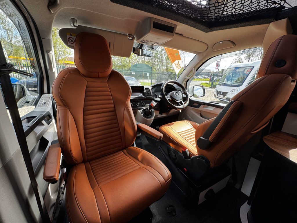 Volkswagen T6.1 Highline LWB Camperking