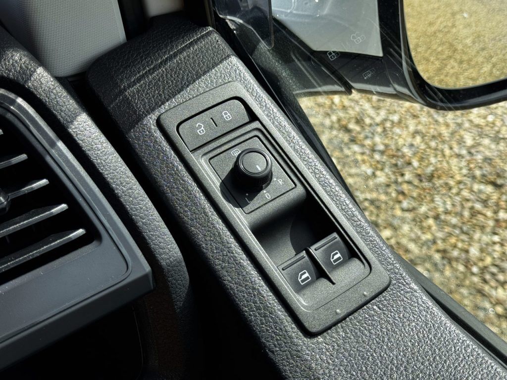 Volkswagen T6.1 Highline LWB Camperking