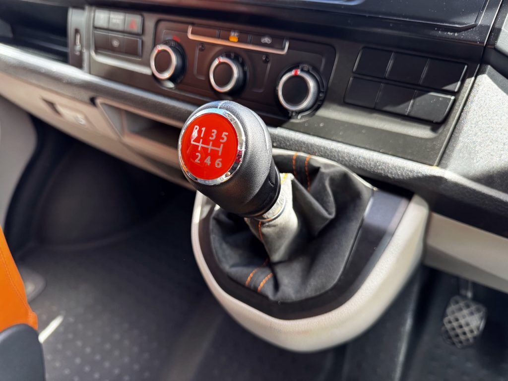 Volkswagen T6.1 Highline LWB Camperking