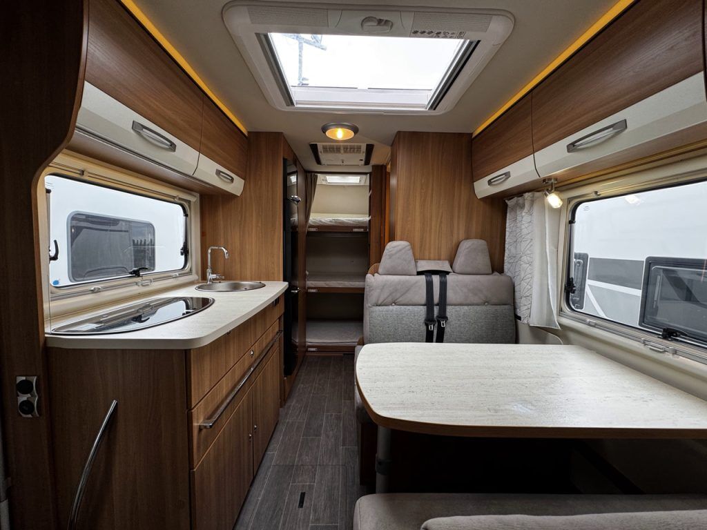 Eura Mobil Activa One 650VB