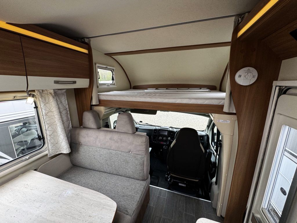 Eura Mobil Activa One 650VB