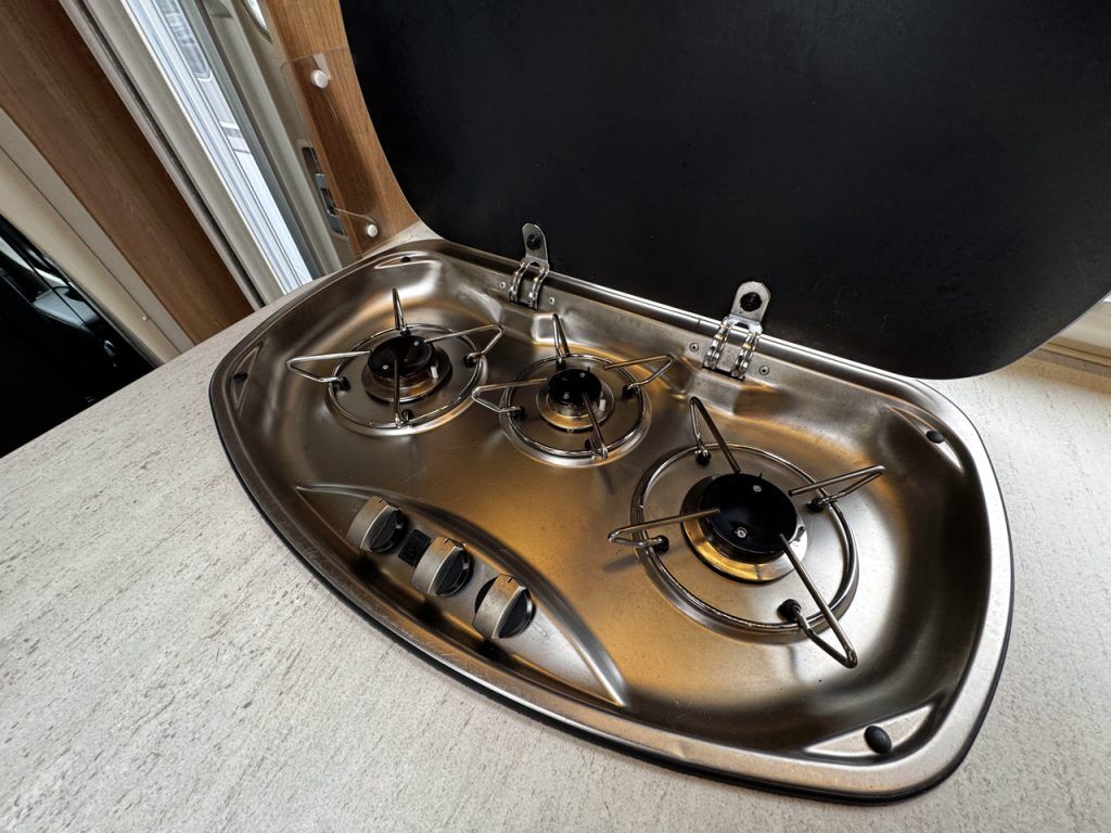 Eura Mobil Activa One 650VB