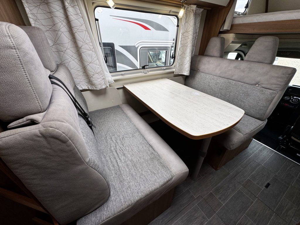 Eura Mobil Activa One 650VB