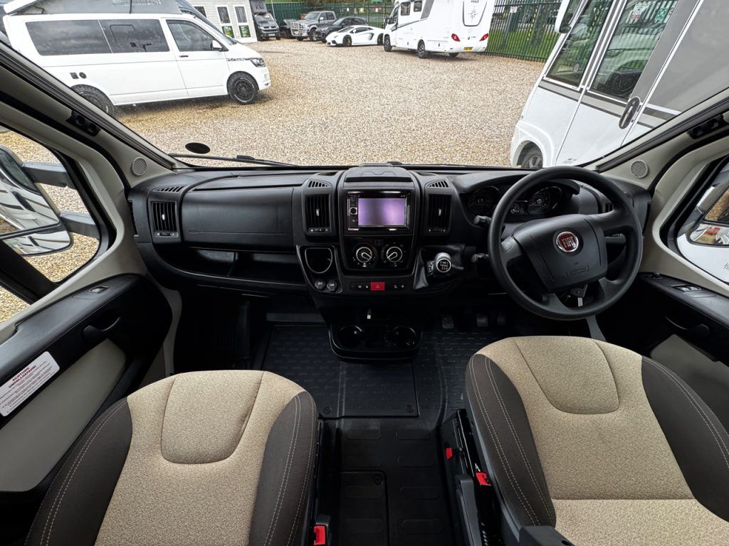 Eura Mobil Activa One 650VB