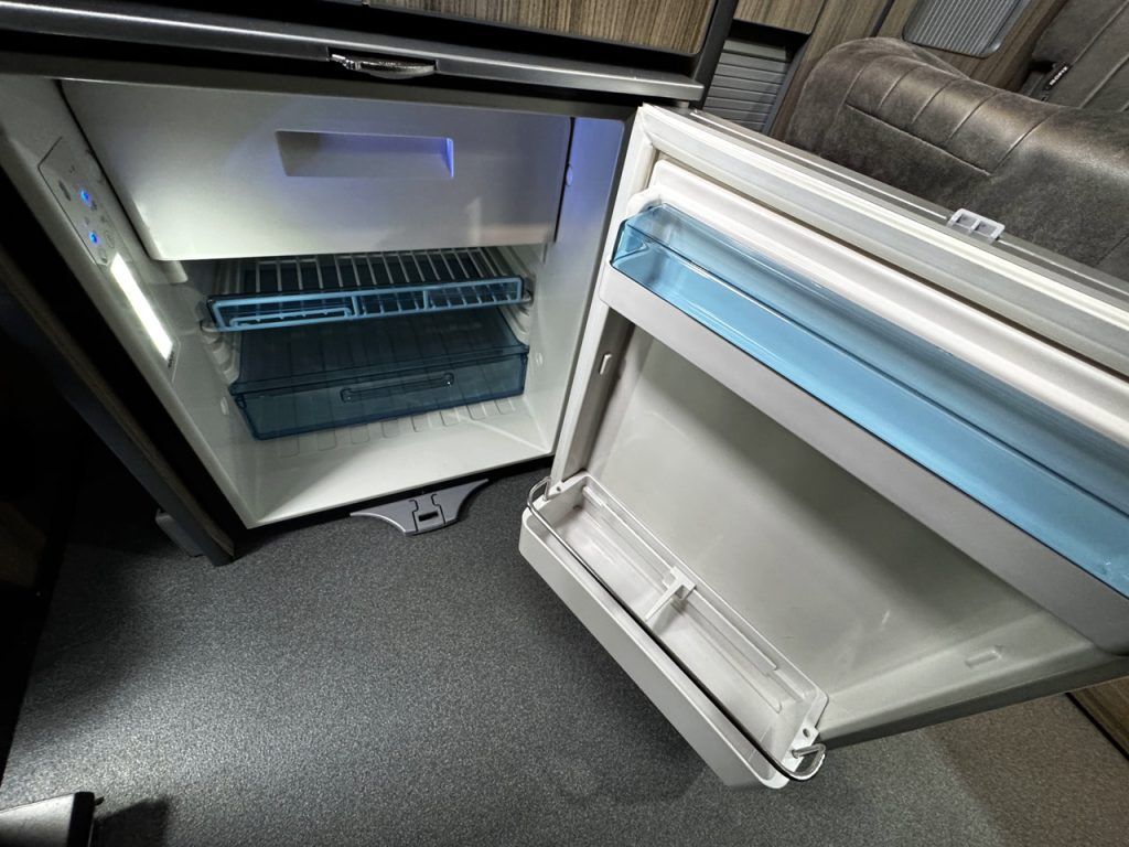 Volkswagen T6 Highline Rising Sun Campers