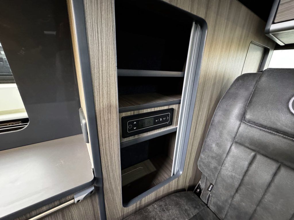 Volkswagen T6 Highline Rising Sun Campers