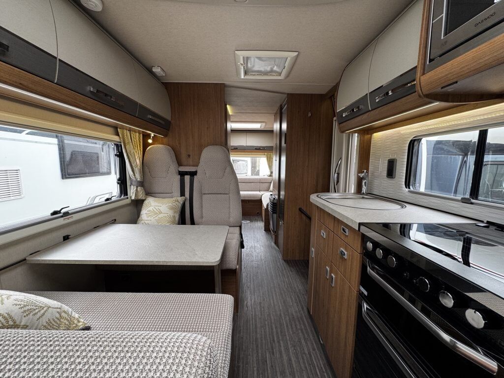 Auto-Trail Apache 700 2017