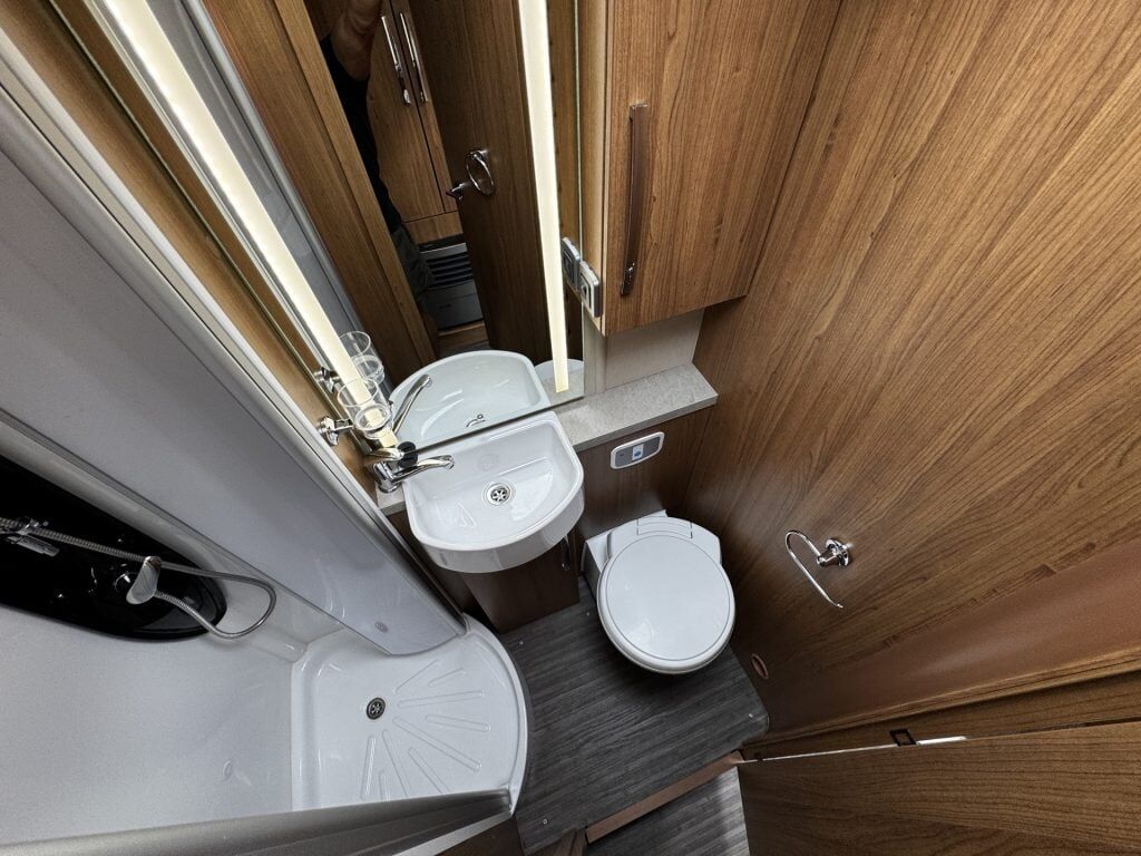 Auto-Trail Apache 700 2017