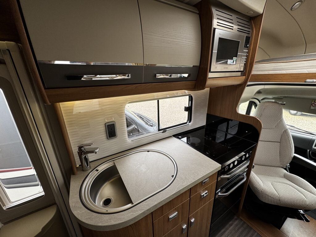 Auto-Trail Apache 700 2017