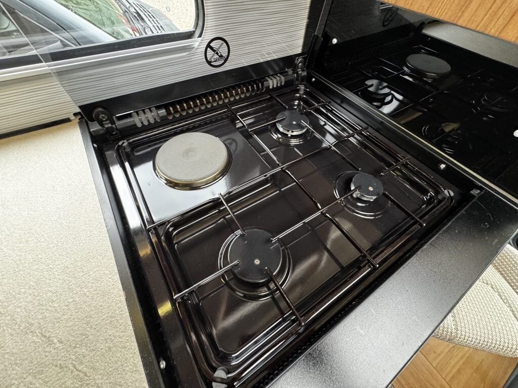 Auto-Trail Apache 700 2017