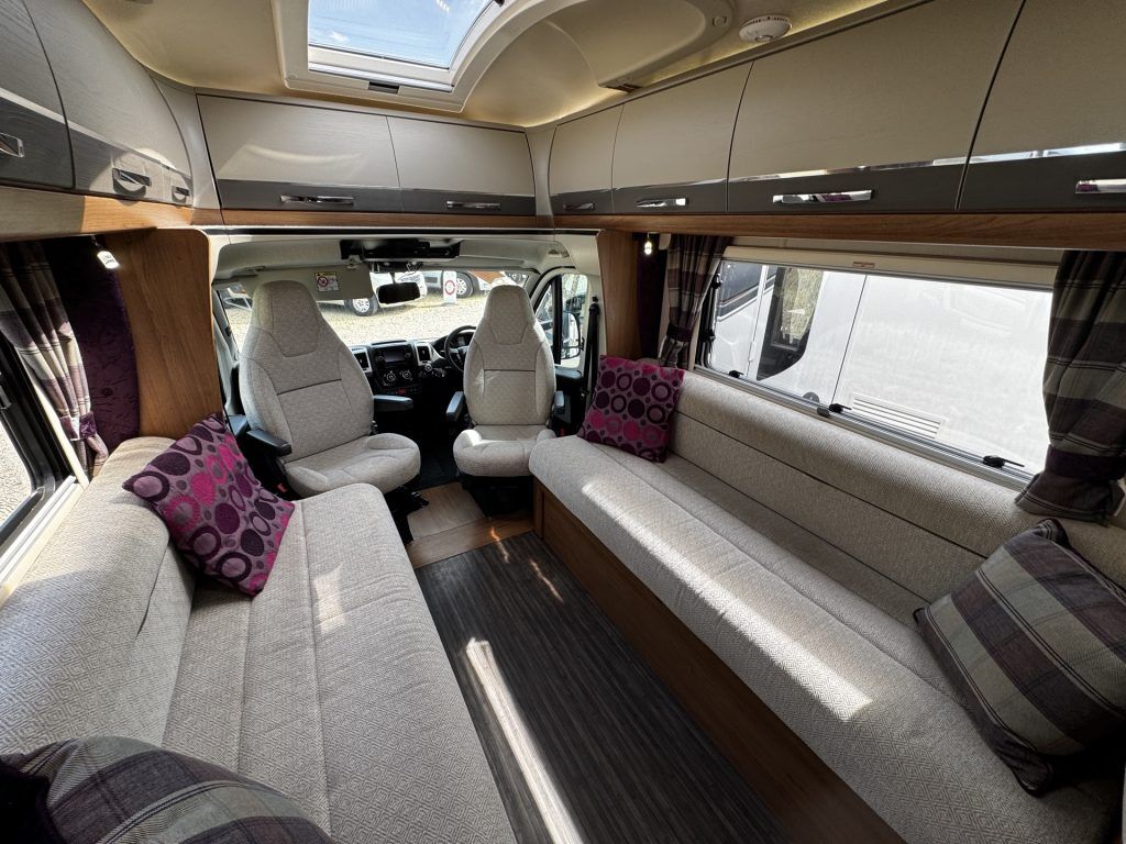 Auto-Trail Tracker RS 2018