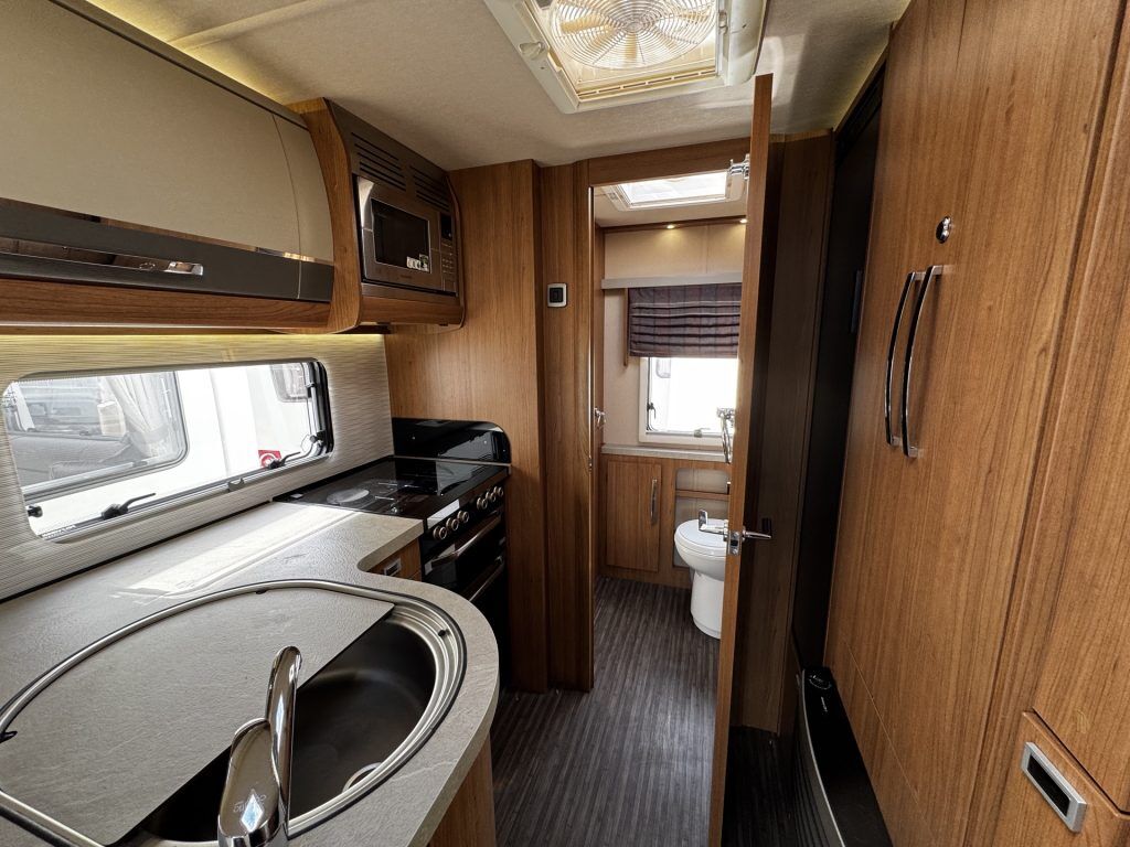 Auto-Trail Tracker RS 2018