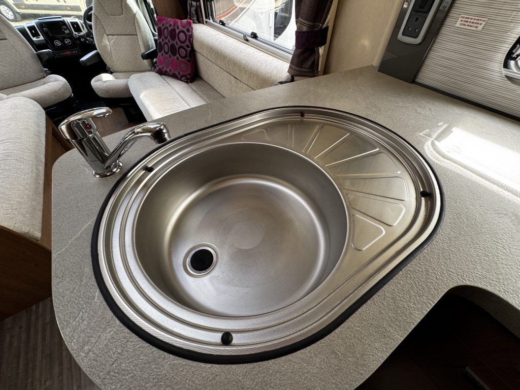 Auto-Trail Tracker RS 2018
