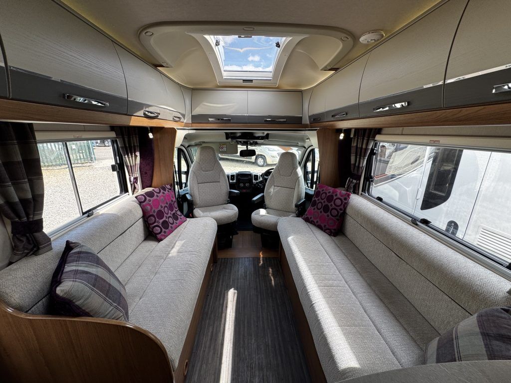 Auto-Trail Tracker RS 2018