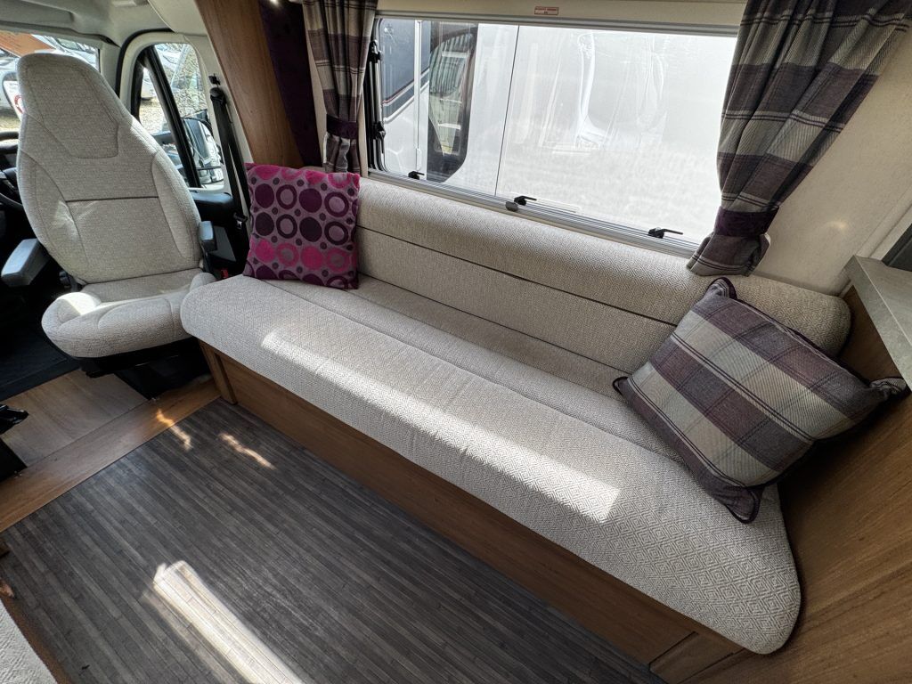 Auto-Trail Tracker RS 2018