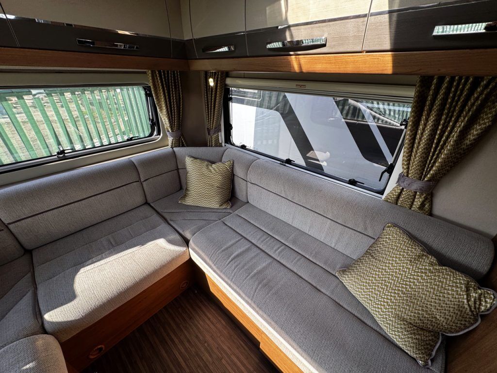 Auto-Trail Scout