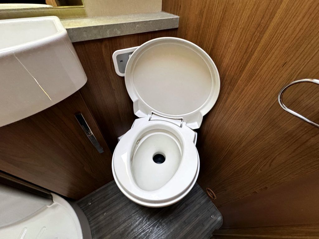 Auto-Trail Scout