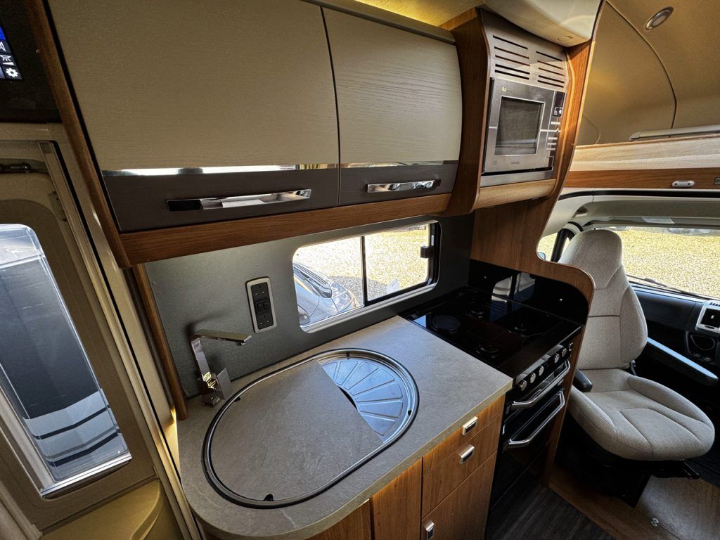 Auto-Trail Scout