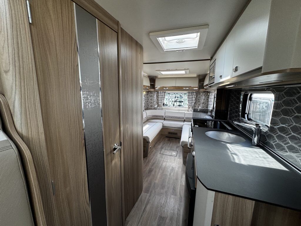 Swift Bolero 744 2016