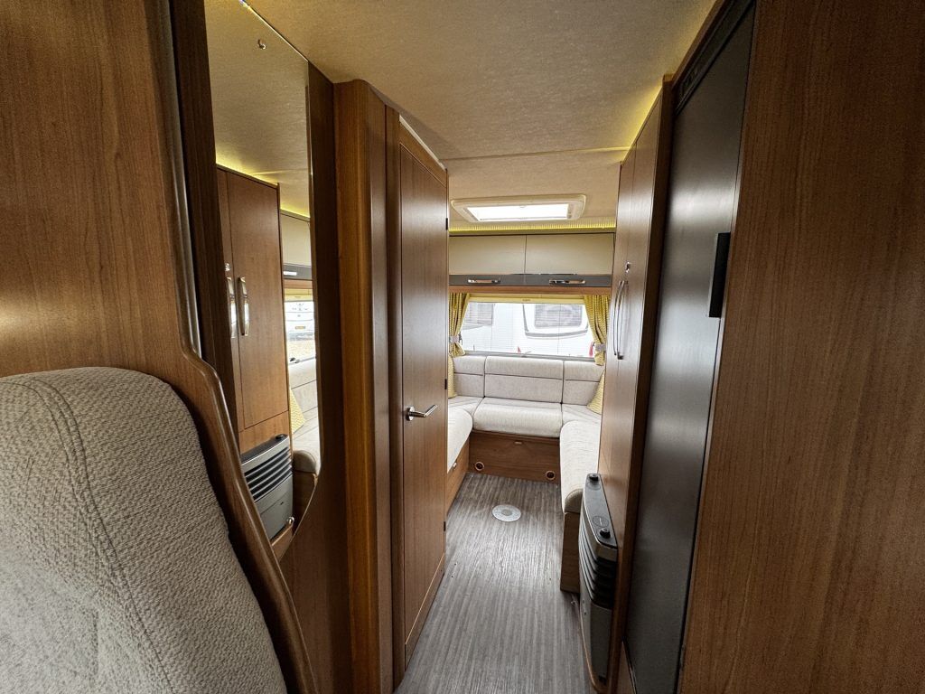 Auto-Trail Apache 700 2018